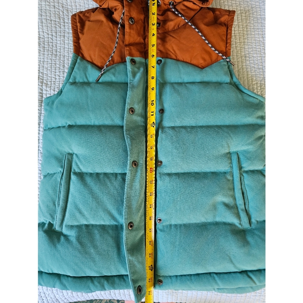 Patagonia Women's Hooded Bivy Vest - Picture 11 of 12